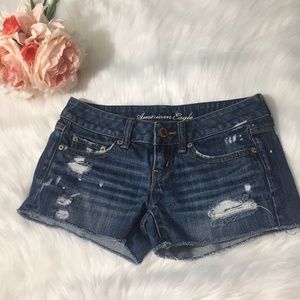 0 - American Eagle - Distressed Jean Shorts
